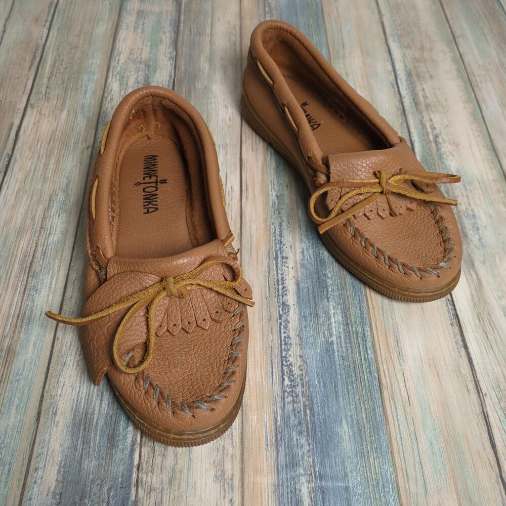 Minnetonka Brown Leather Kilty Moccasins Womens Size 5 Loafers Comfort Shoes GUC